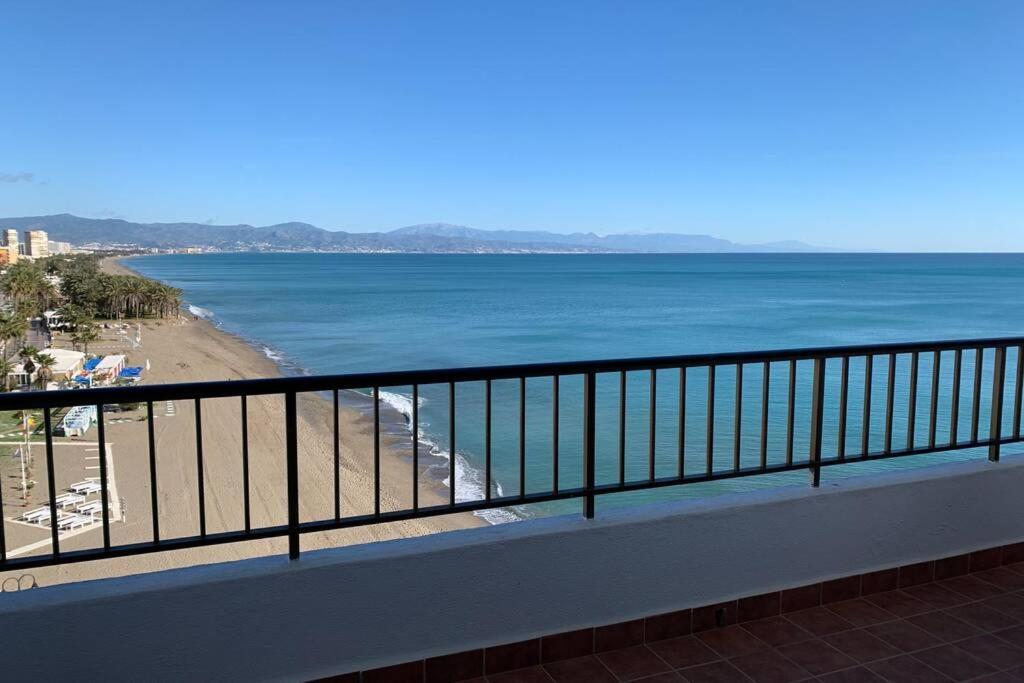 Amazing Frontline Sea Views Studio Apartment Castillo Del Vigia טורמולינוס מראה חיצוני תמונה
