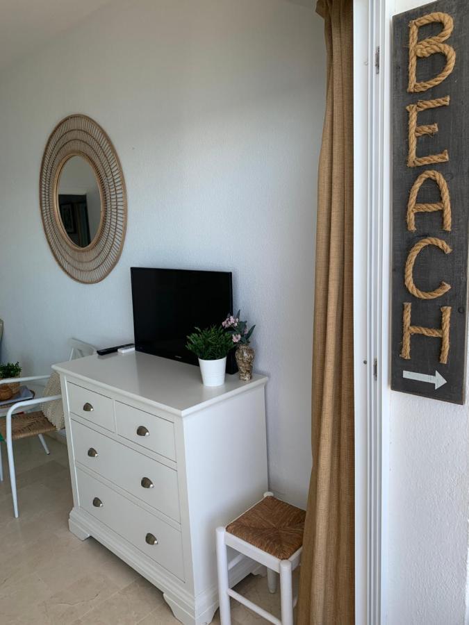 Amazing Frontline Sea Views Studio Apartment Castillo Del Vigia טורמולינוס מראה חיצוני תמונה