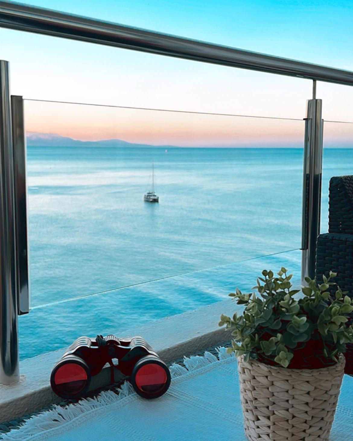 Amazing Frontline Sea Views Studio Apartment Castillo Del Vigia טורמולינוס מראה חיצוני תמונה